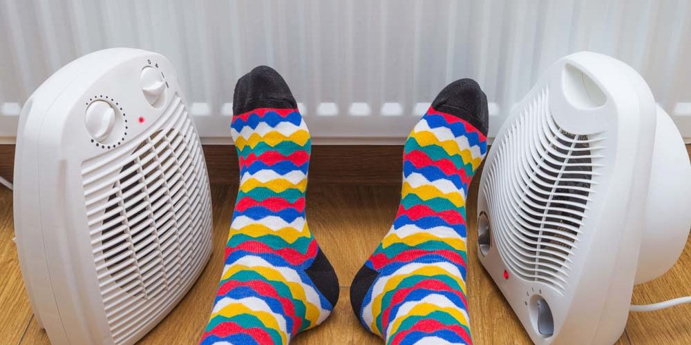 Should-You-Use-an-Electric-Heater-to-Stay-Warm-Indoors